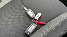 Nissan Qashqai 1.3 DiG-T Acenta Premium 5dr Petrol Hatchback